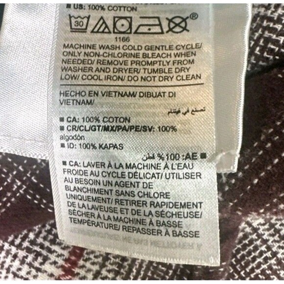 Old Navy The Boyfriend Shirt Women’s Medium 100% Cotton Soft Comfy Button Up NWT - Picture 4 of 5